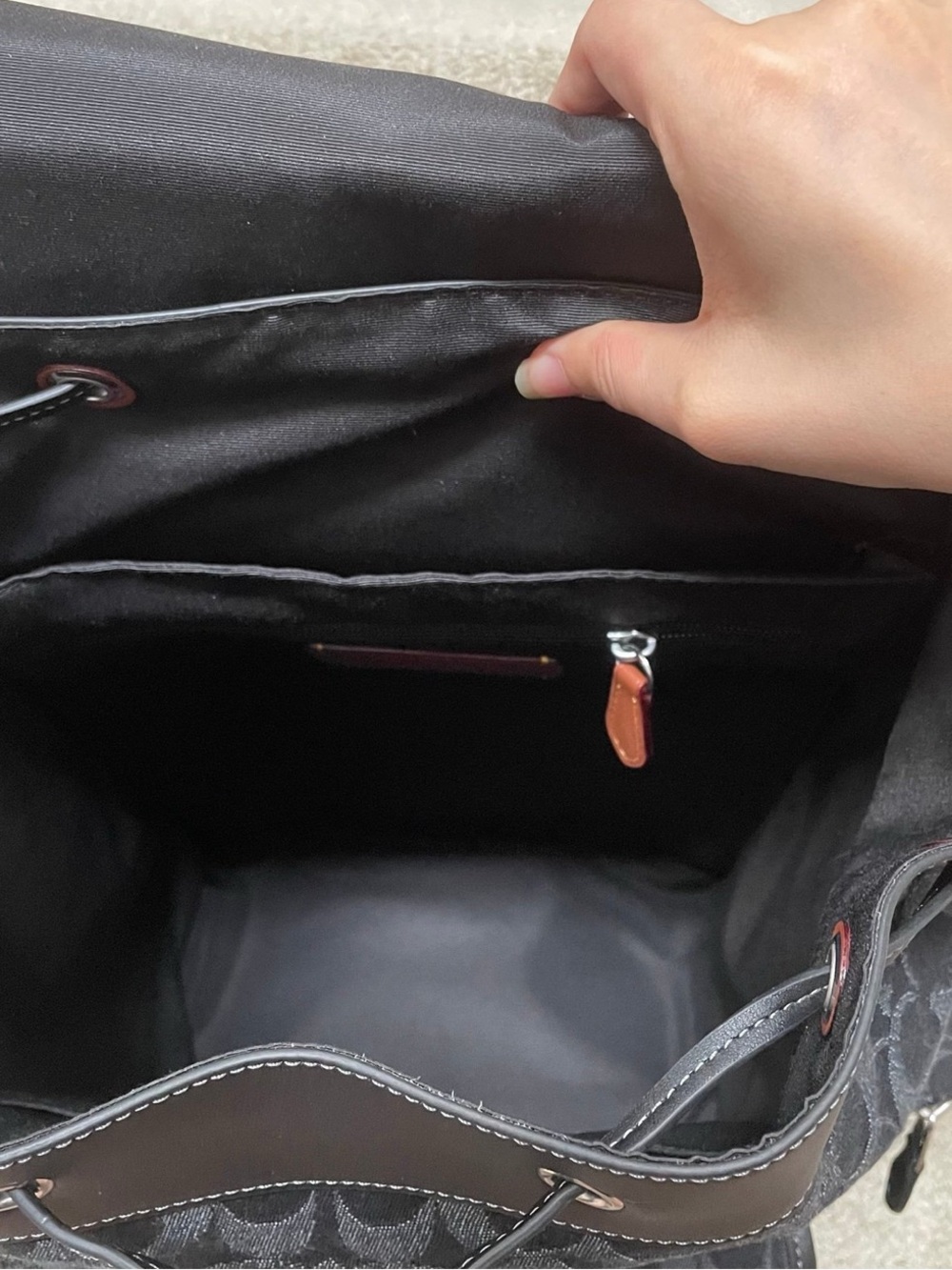Coach SPRINT BACKPACK IN SIGNATURE DENIM
SILVER/BLACK caj57 - Picture 5 of 9